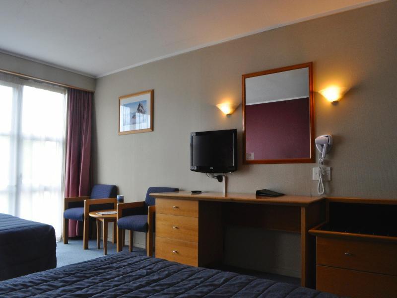 Naumi Auckland Airport Hotel Εξωτερικό φωτογραφία